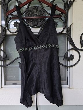 Anxiety Black Beaded Y2K Goth Club Handkerchief Cut Cami Top - L